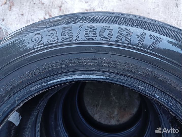 Landsail CLV2 Trailblazer 235/60 R17 102