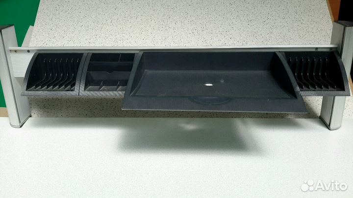 Настольный органайзер