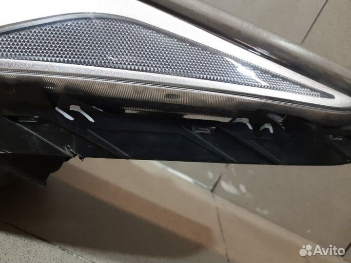 Фара левая Hyundai Solaris 2