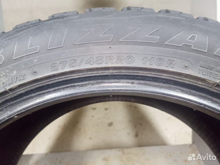 Bridgestone Blizzak DM-V1 275/45 R20 110