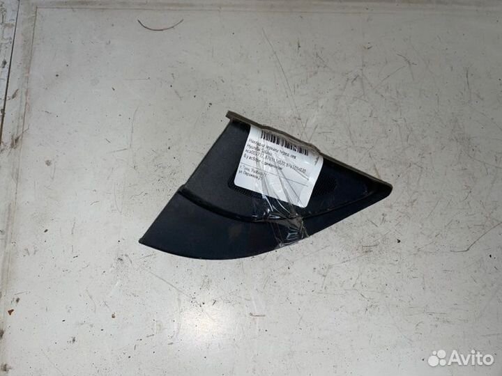 Накладка (уголок) зеркала внутренняя передняя