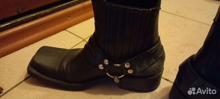 Казаки мужские