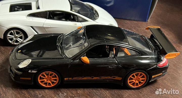 Модели 1:24 Porsche 911 и Lamborghini Welly