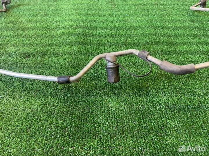 Трубка кондиционера Mitsubishi Carisma 4G92 1996