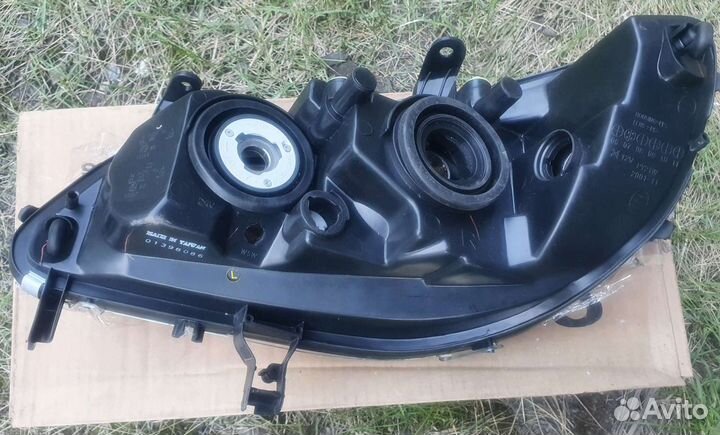 Фара правая Opel Zafira 1990-2005 Тайвань
