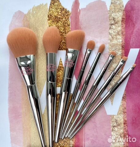 Кисти для макияжа разные