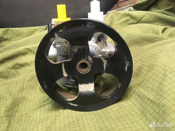 Продам насос гур на Лексус RX350