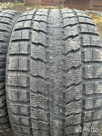 Toyo Observe GSi-5 315/35 R20 и 275/40 R20