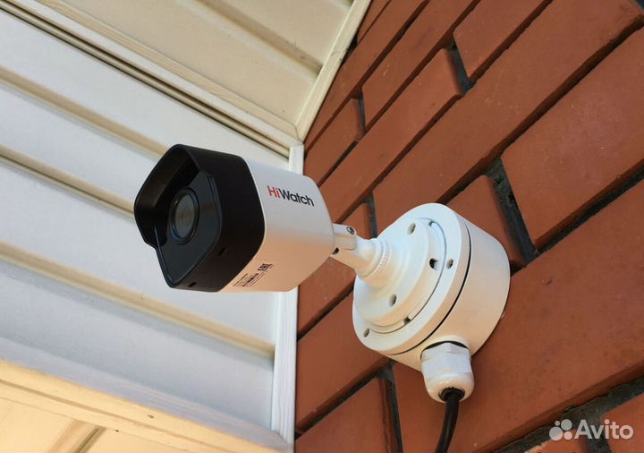 Камера видеонаблюдения уличная