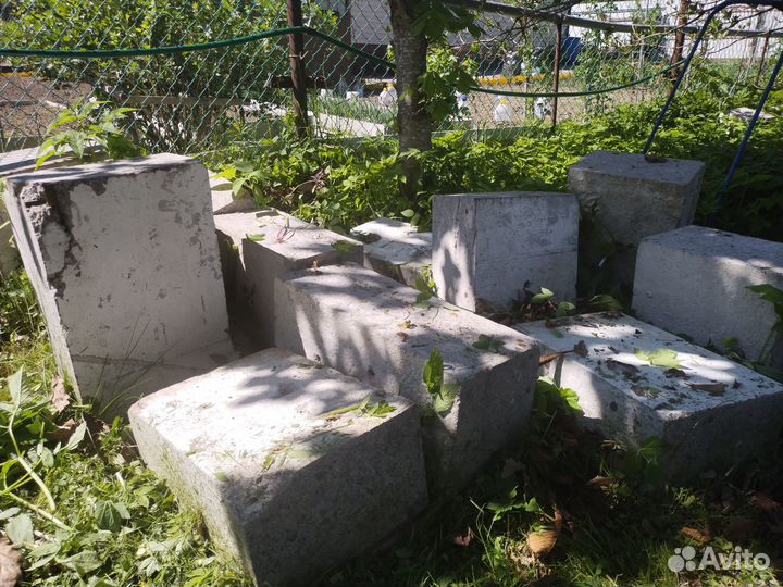Продам блоки бетонные