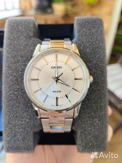 Часы casio