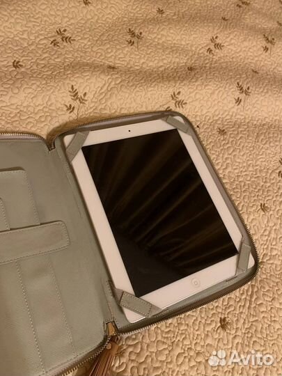 Чехол для iPad