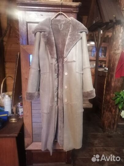 Дубленка натуральная женская р. XS