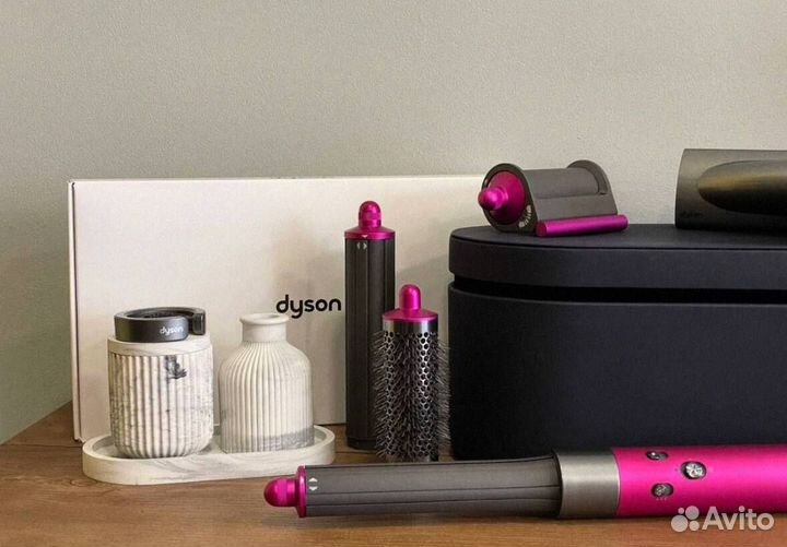 Новый год с комфортом: стайлер Dyson в подарок