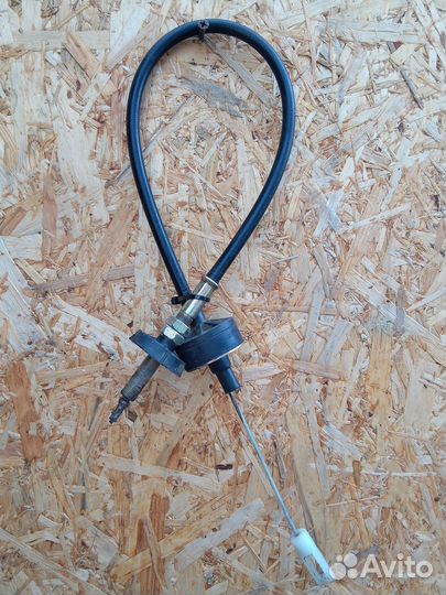 Тросик сцепления на chery amulet а15