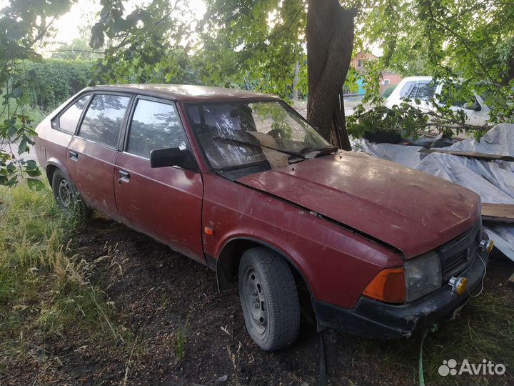 Автомобили на запчасти москвич 2141