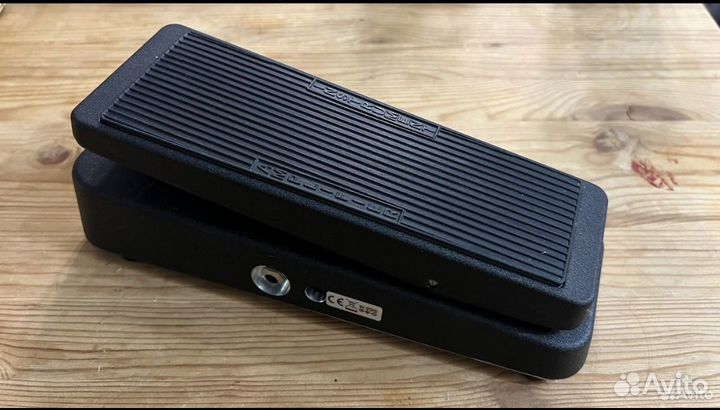 Dunlop cry baby GCB95 эффект вау-вау