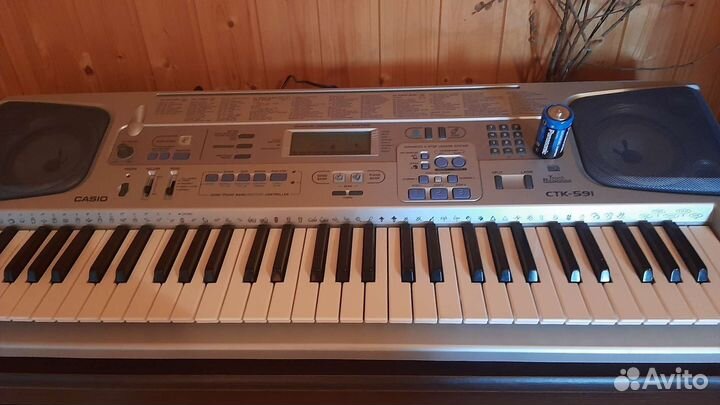 Синтезатор casio