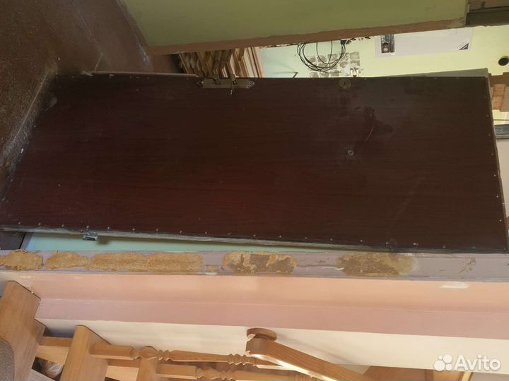 Дверь входная металлическая бу