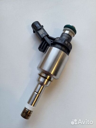 Форсунка топливная 2.0 TSI