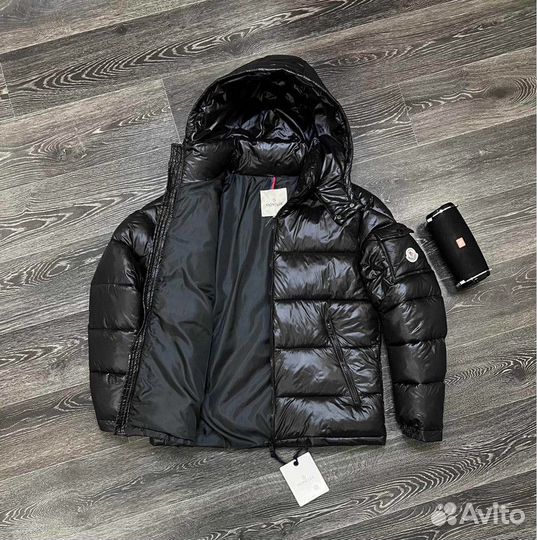 Куртка Moncler зимняя