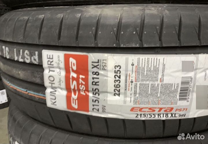 Sonix Prime UHP 08 215/55 R18 99V