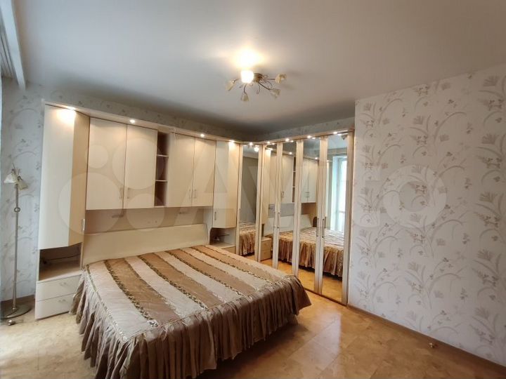 3-к. квартира, 80 м², 5/8 эт.