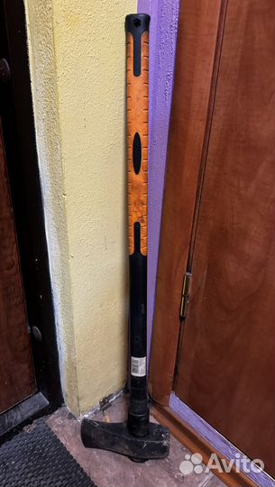 Топор Вихрь