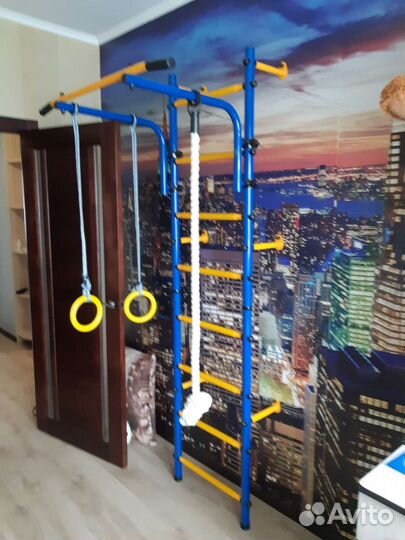 Шведская стенка с турником и брусьями бу
