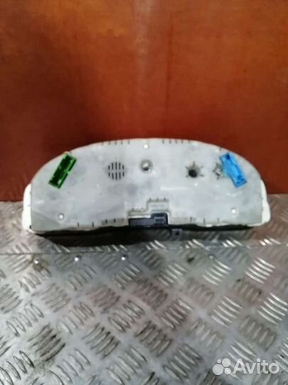 Щиток приборов для Audi A6 C5 2.4 бензин