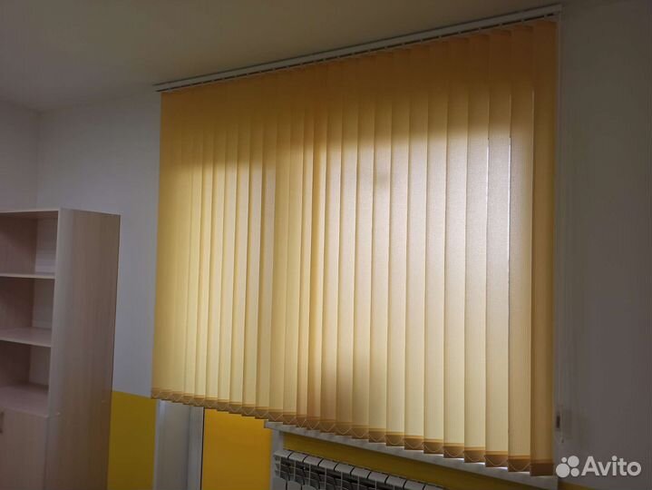 Жалюзи вертикальные оконные