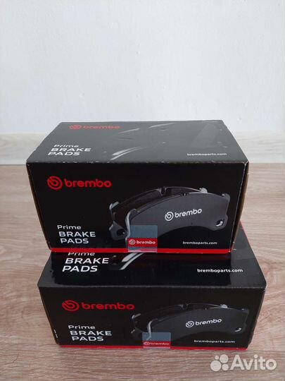 Тормозные колодки ford focus 3 Brembo