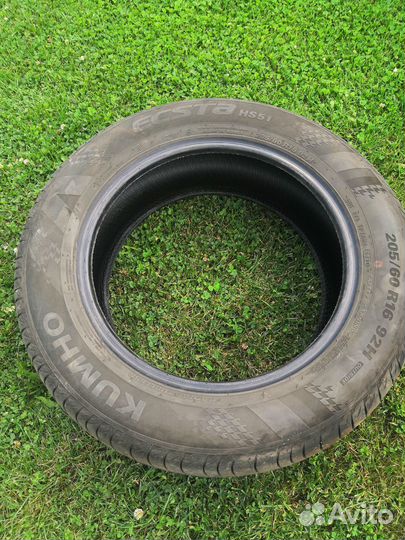 Kumho Ecsta HS51 205/60 R16 92H