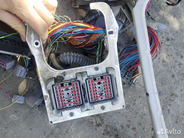 Проводка салона вольво s80/Volvo S80 B6284t 98г