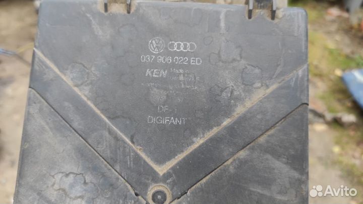 Блок управления двигателем VW Passat B3