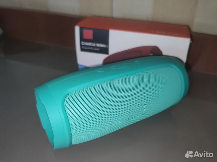 Портативная колонка Charge Mini 3+ (новая)