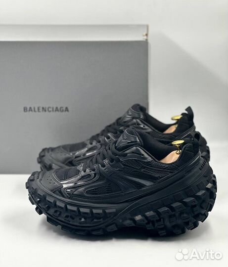 Кроссовки Balenciaga Defender