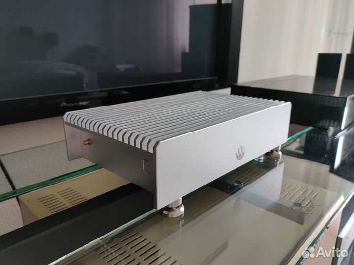 Nuxus a7 Innuos ZENith Roon Core and streamer