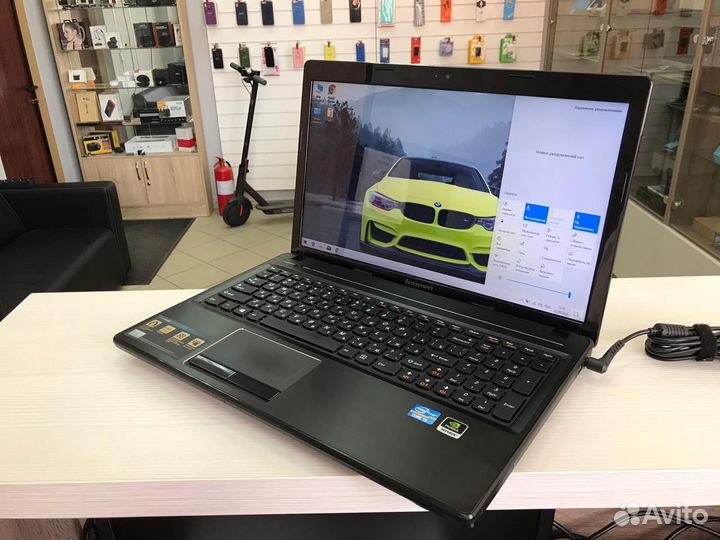 Ноутбук Lenovo Core i3 Nvidia 610 - 4Gb Идеальный