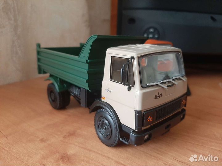 Мазы 5551 самосвалы