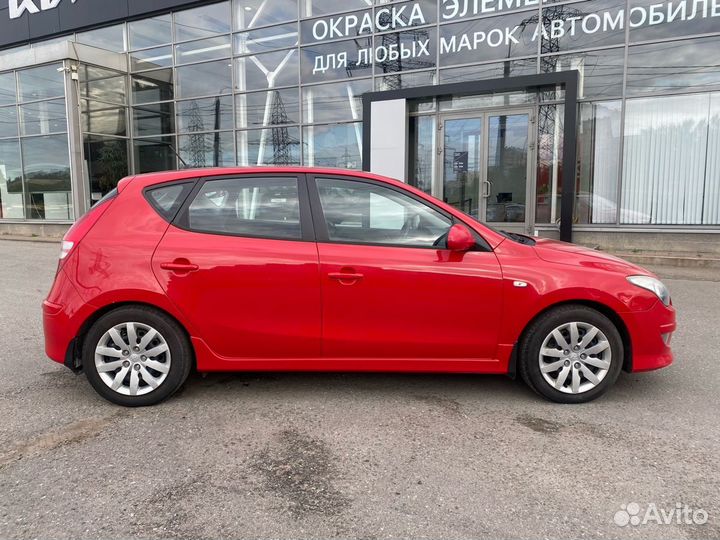 Hyundai i30 1.6 AT, 2010, 104 986 км