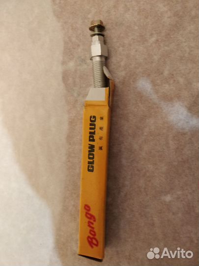 Свечи накаливания,сальники на клапана toyota