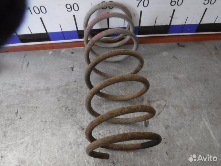 Пружина передняя левая Ваз 2110 2111 2004