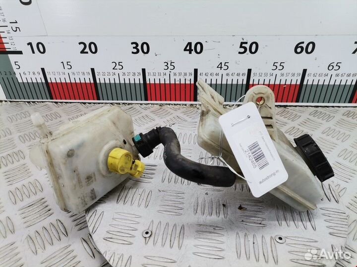 Бачок тормозной жидкости для Opel Zafira C