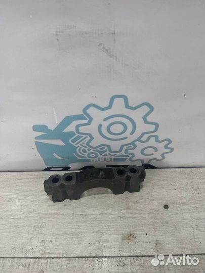 Четвертый бугель коленвала Lexus IS II