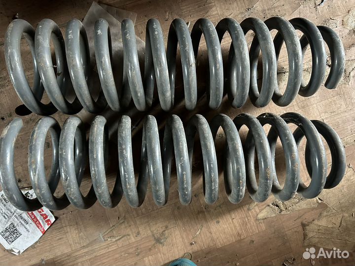 Пружины подвески задние Dodge RAM