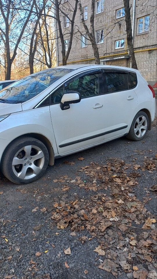 Peugeot 3008: фото владельца