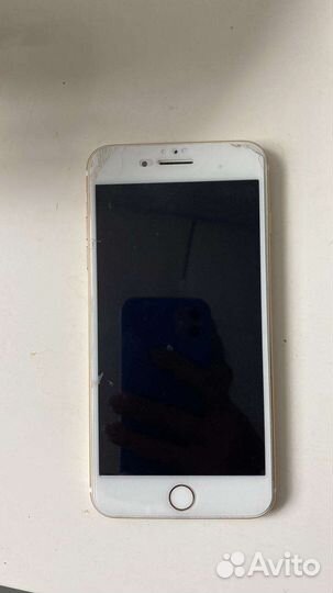 Телефон iPhone 7 plus