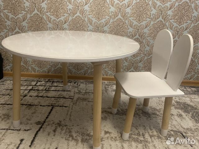 Детский стол и стул