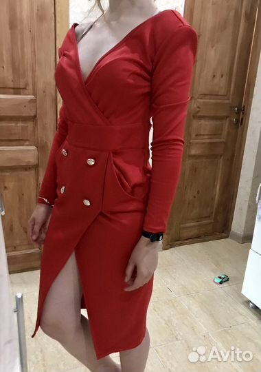 Платье 44 на грудь D -Е